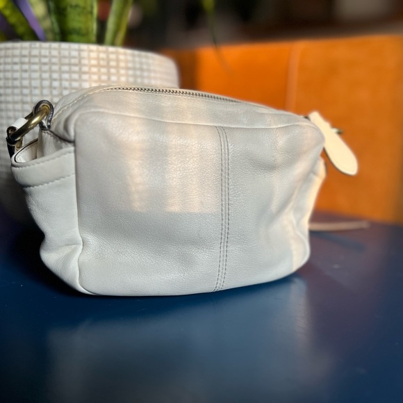 Crossbody white coach bag - Picture 5 of 5